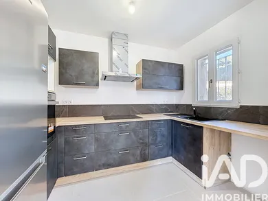 Apartment in Fayence (83440)