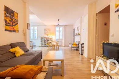 Apartment in Bordeaux (33000)