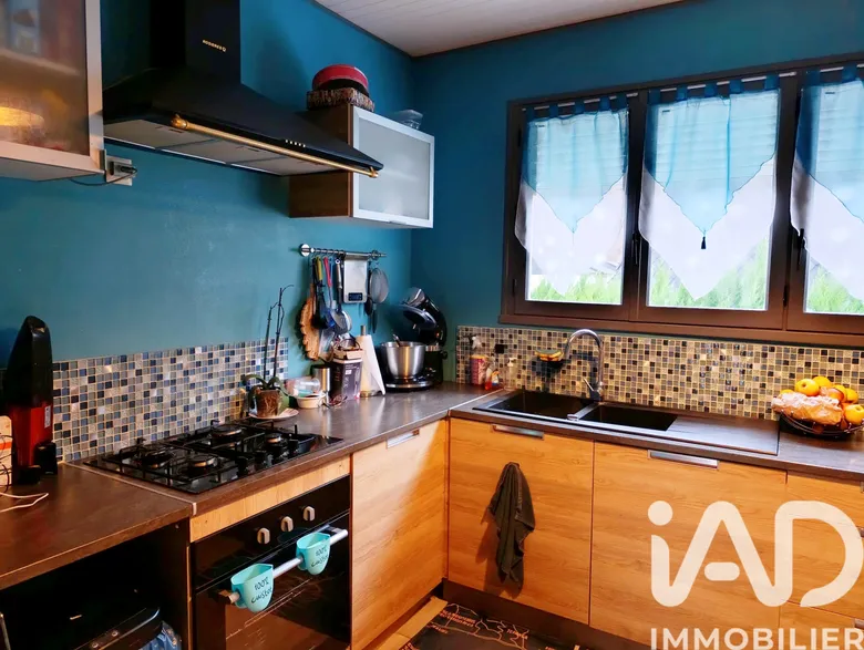 Maison 7 pièces 135 m² · aux Hautes-Rivières · 135 m² · 135 000 €