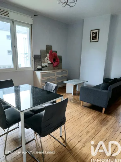 Apartment in Angers (49000)