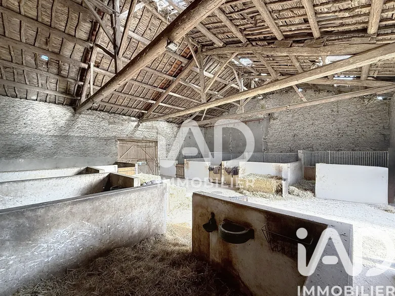 Maison 6 pièces 160 m² · à Nubécourt · 160 m² · 350 000 €