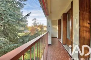 Apartment at Aubagne (13400)