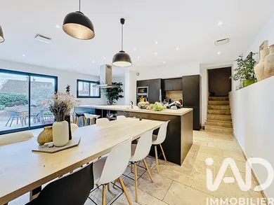 Maison à Arles (13200)