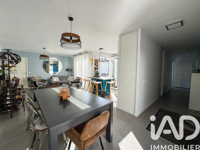 Maison 5 pièces 95 m² · à Floirac · 95 m² · 345 000 €