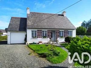 Maison traditionnelle à Ploubazlanec (22620)