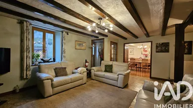 Maison de village à Montalembert (79190)
