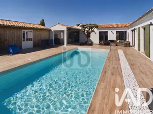 House in Sainte-Marie-de-Ré (17740)