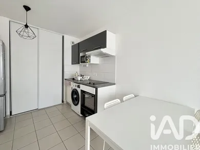 Appartement à Dammarie-lès-Lys (77190)