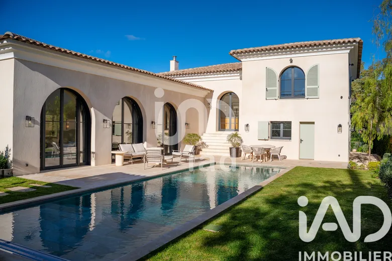 Maison 7 pièces 268 m² · à Saint-Tropez · 268 m² · 8 700 000 €