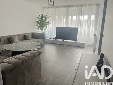 Appartement à Savigny-le-Temple (77176)