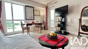 Apartment in La Rochelle (17000)