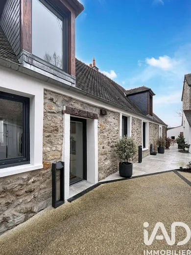 Maison à Chartrettes (77590)