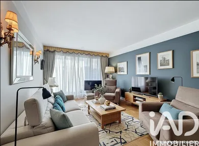 Apartment at Levallois-Perret (92300)