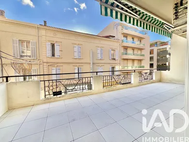 Apartment at Saint-Raphaël (83700)