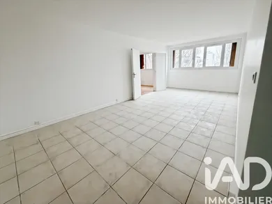 Apartment in Alfortville (94140)