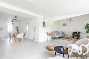 Longere in Chelles (60350)