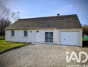 House at La Selle-en-Hermoy (45210)