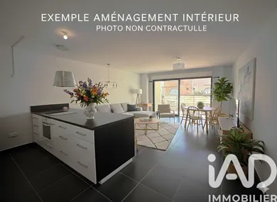 Apartment in Saint-Raphaël (83700)