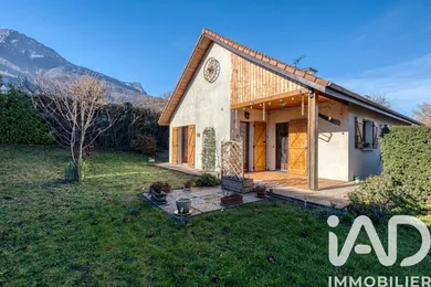 Traditional house in Seyssins (38180)
