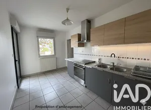 Apartment in Nantes (44100)