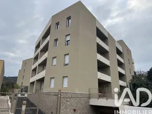 Apartment in Clermont-l'Hérault (34800)