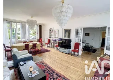 Mansion in Saint-Maurice (94410)