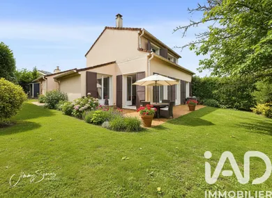 Maison à Le Port-Marly (78560)