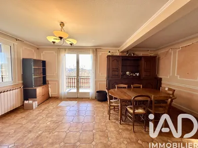 Maison traditionnelle à MONTCLAR (04140)