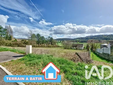 Terrain à bâtir à Les Bordes (89500)