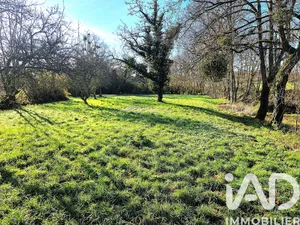 Terrain à bâtir à Montagney (70140)