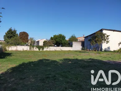 Building plot in Bouillé-Courdault (85420)