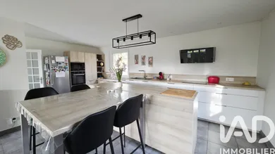 Maison traditionnelle à Cuzieu (42330)