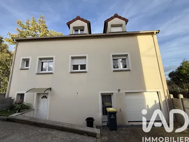 Immeuble à Quincy-sous-Sénart (91480)