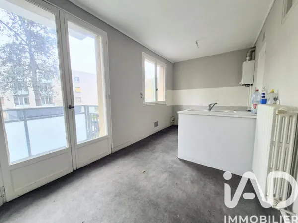 Vente appartement à Rennes (35000) : appartement 6 pièces 84 m² — 8