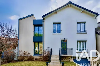 House in Rueil-Malmaison (92500)