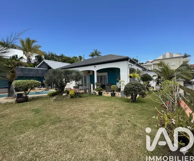 House in Saint-Denis (97490)