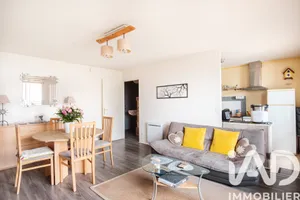 Apartment at Le Pin (77181)