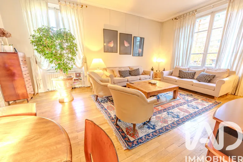 Maison 6 pièces 147 m² · à Grenoble · 147,1 m² · 646 000 €