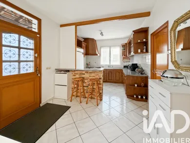 House in Villeneuve-le-Roi (94290)