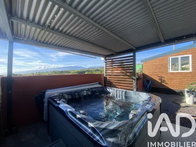 Maison à Saint-Pierre (97410)