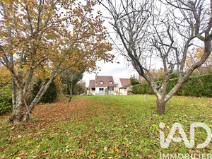 Traditional house in Maincy (77950)