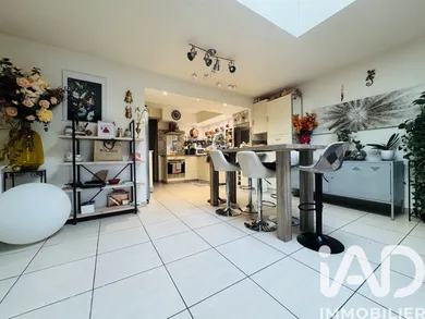Townhouse in Beaumont-de-Lomagne (82500)