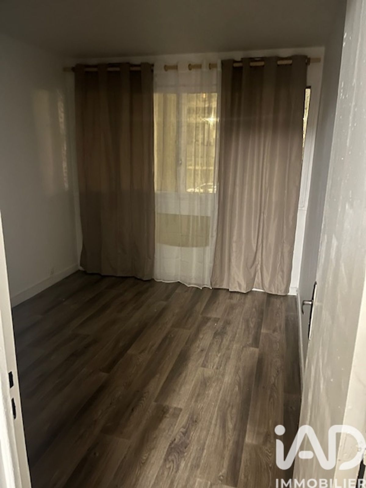 Appartement 1 pièce de 11 m² à Grigny (91350)