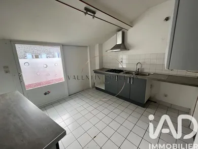 Immeuble à Carentan (50500)