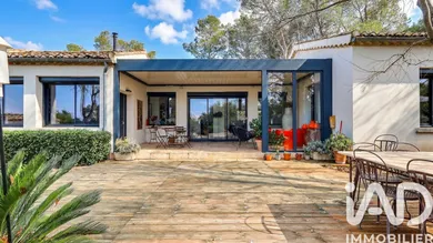 Traditional house in Nîmes (30000)