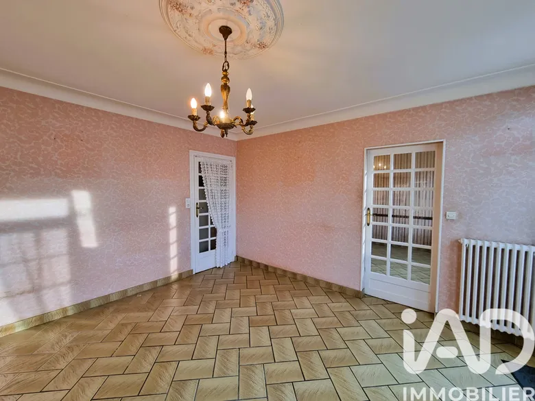 Maison 5 pièces 106 m² · à Les Epesses · 106 m² · 109 900 €