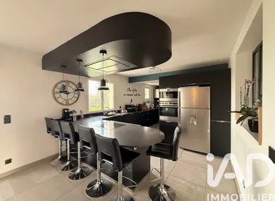 Traditional house in Saint-Just-en-Brie (77370)