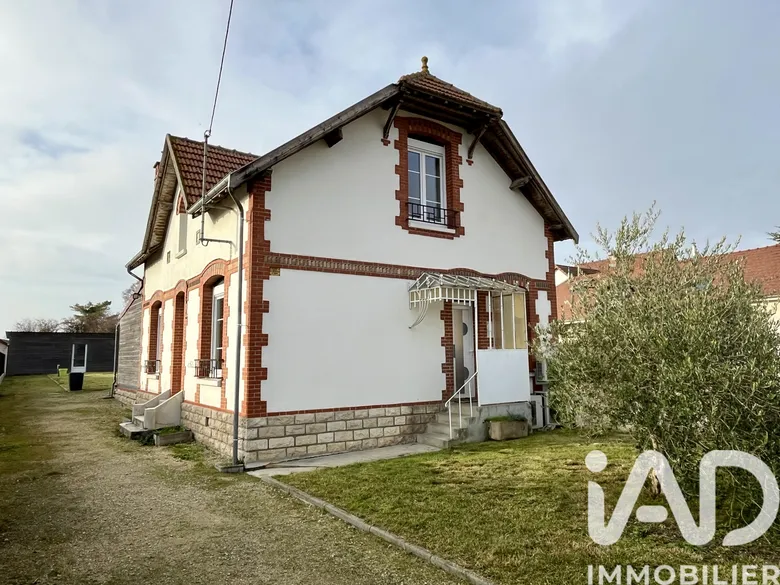 Maison 7 pièces 151 m² · à Saint-André-les-Vergers · 150,7 m² · 280 000 €