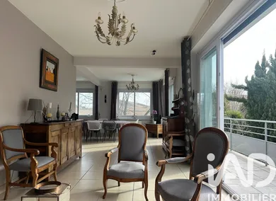 House in Le Bouscat (33110)