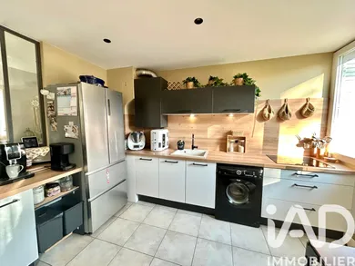 Apartment in Caluire-et-Cuire (69300)